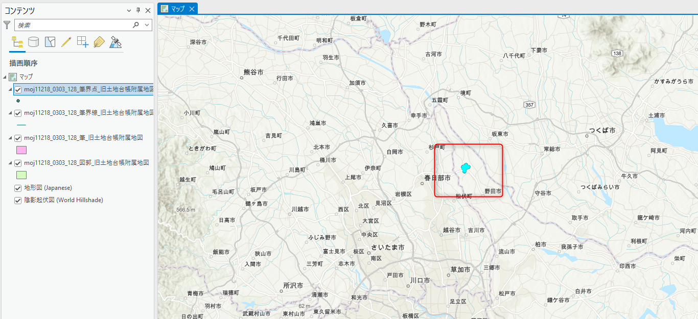 座標系の原点付近に表示される